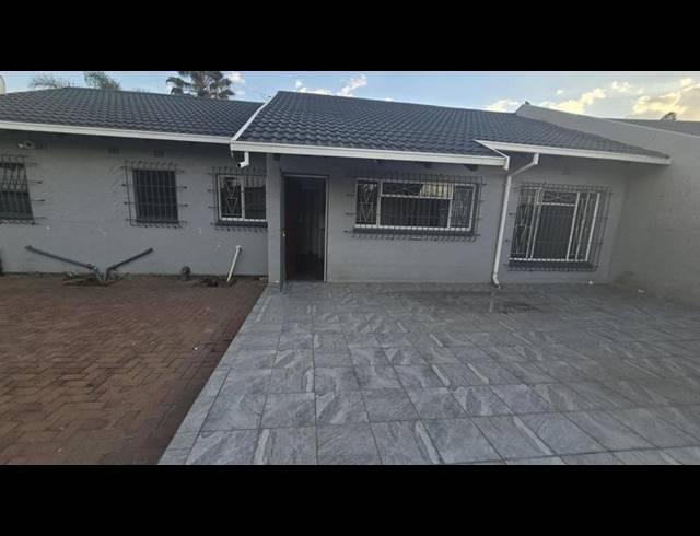 3 BEDROOM PROPERTY TO RENT IN ELSPARK